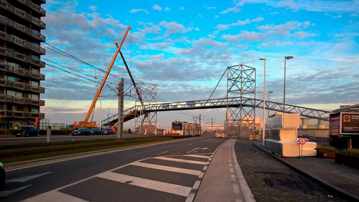  Tijdelijk brug bij 100ste editie van het BK cyclocross in Oostende